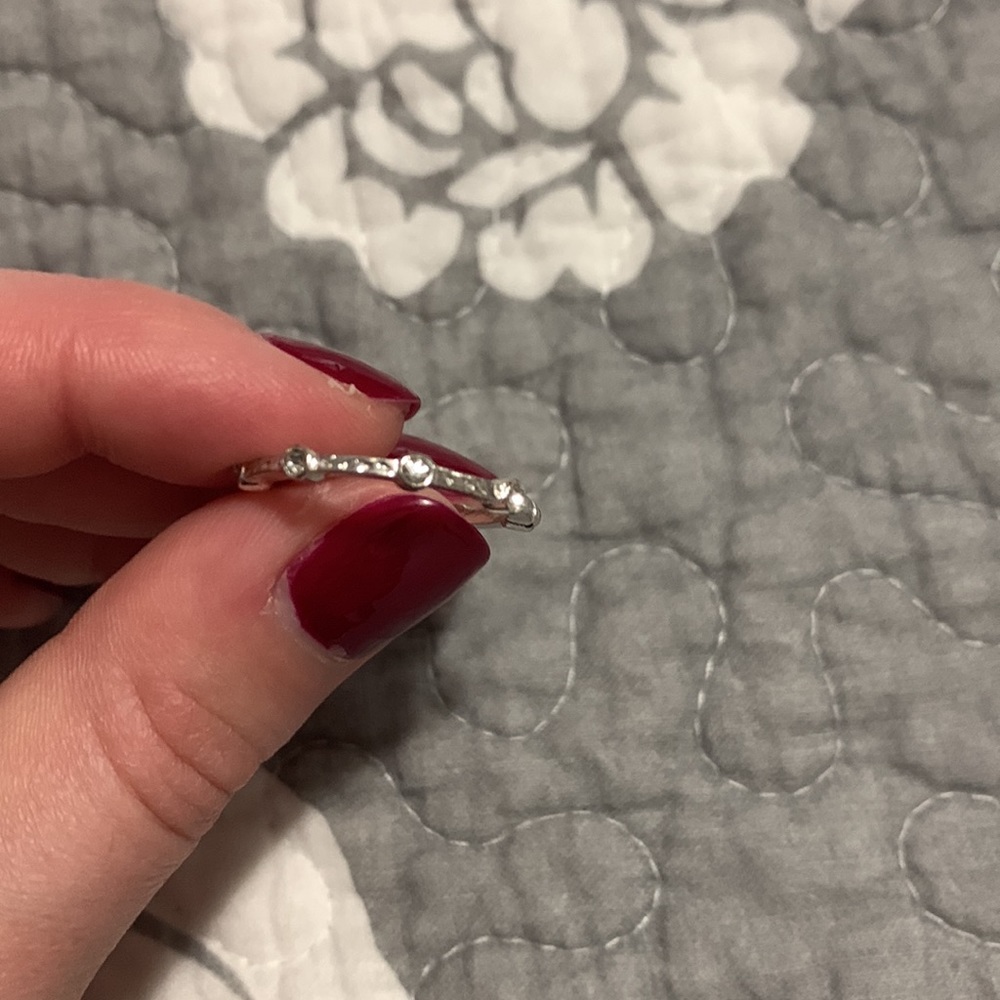 Silver ring - Picture 2 of 2